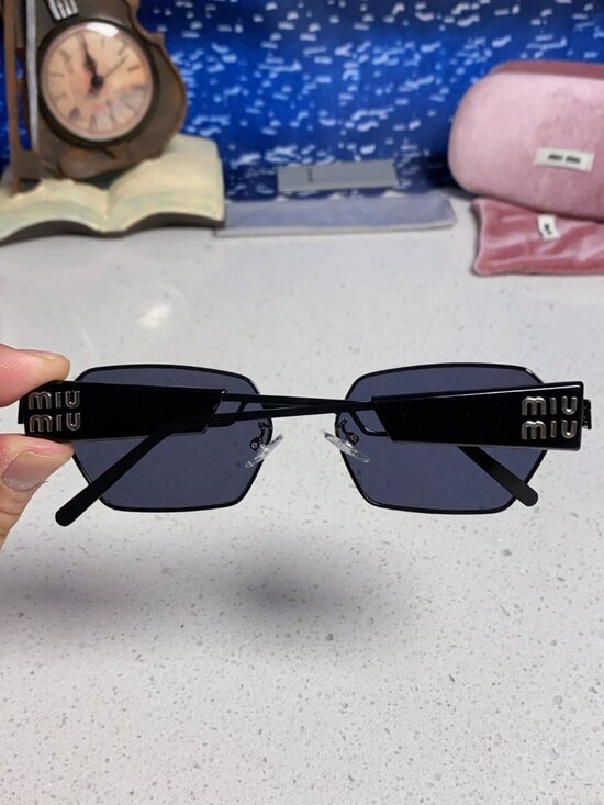 ✅NWT Authentic  MIU MIU Sunglasses main image 8